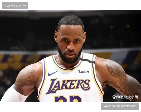 老鹰0-0湖人，詹姆斯赛前决定是否出战